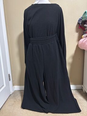 Zenana Outfitters Black Wide-Leg Jumpsuit with Elastic Waist